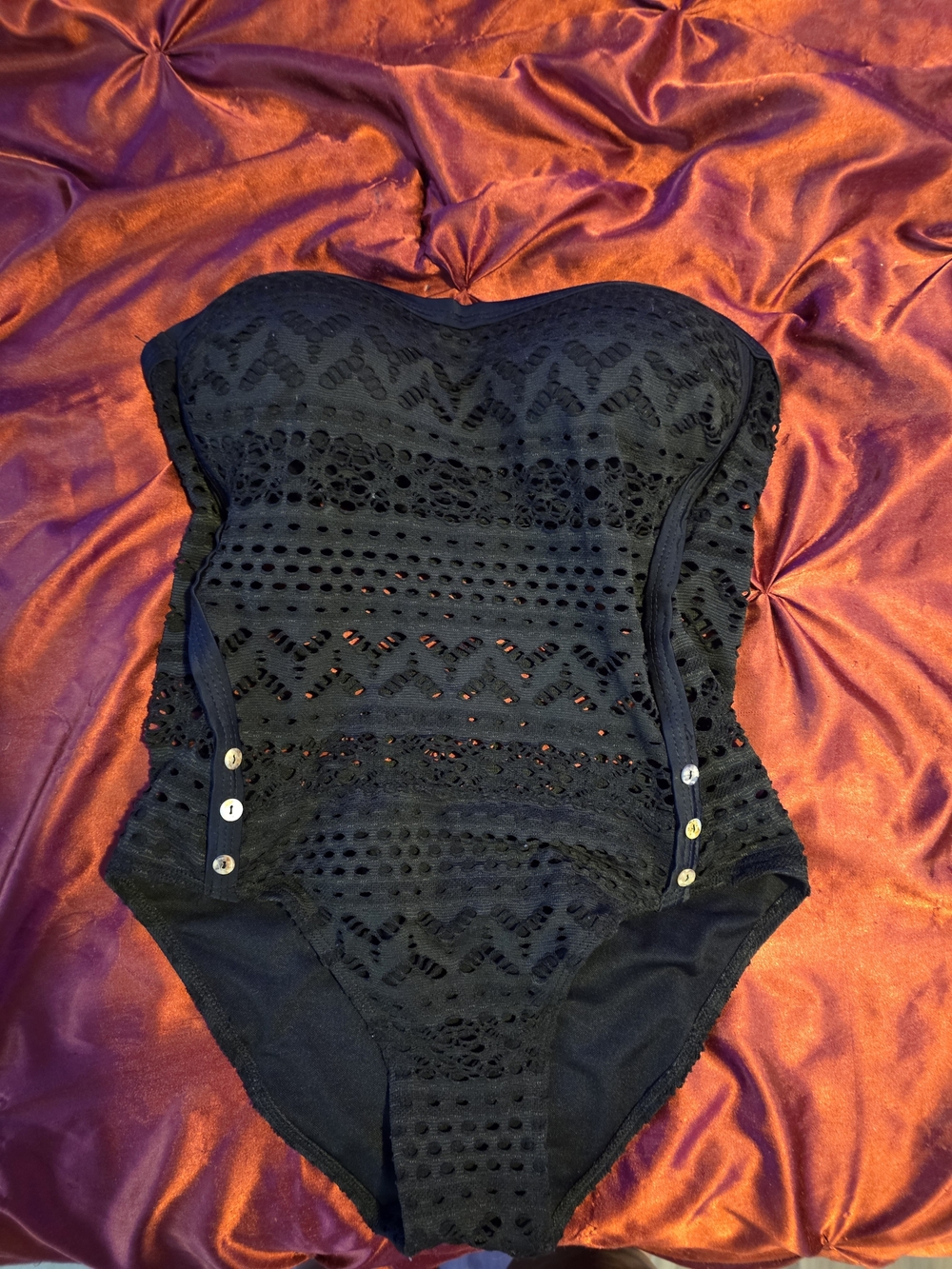 SHEIN Black Strapless Eyelet One-Piece Swimsuit